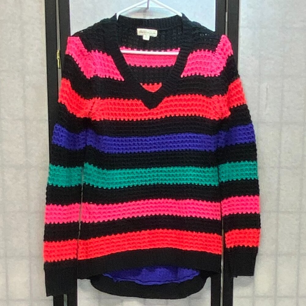 Poof Excellence Open Knit Stripe Hi Low Sweater Tunic V Neck Black Brights M